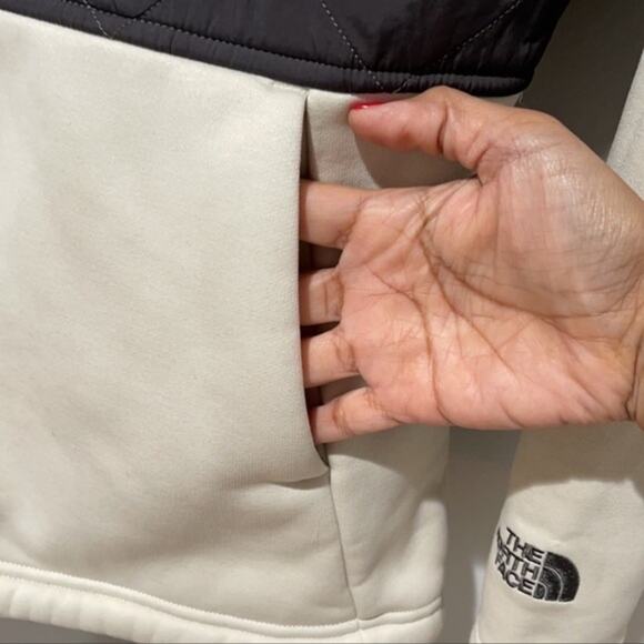 The North Face Women’s Rosie Sherpa Po Jacket Pullover Grey - Picture 6 of 10